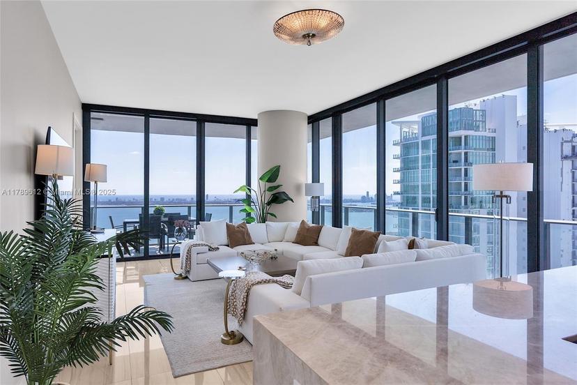 Picture of 480 NE 31St St # 4701, Miami FL 33137