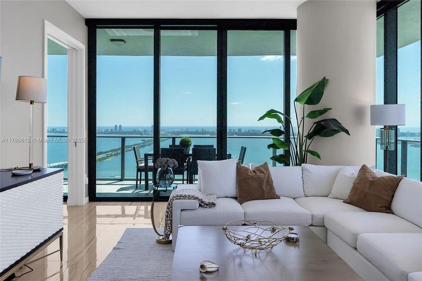 Picture of 480 NE 31St St # 4701, Miami FL 33137