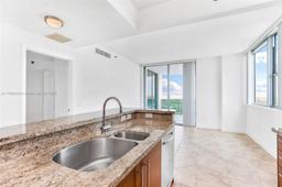 Picture of 2641 N Flamingo Rd # 2608N, Sunrise, FL 33323