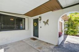 Picture of 16674 SW 93Rd Ct, Palmetto Bay, FL 33157