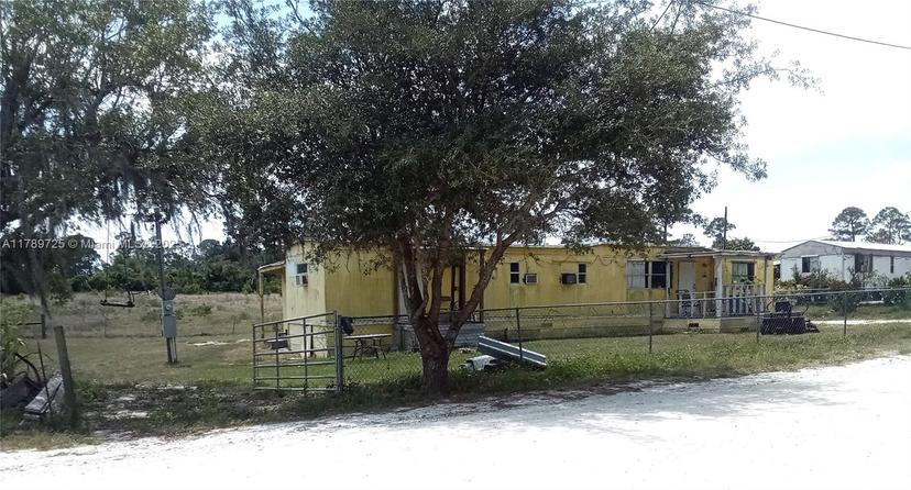 Picture of 109 Sarasota St, Other City - In The State Of Florida FL 33852