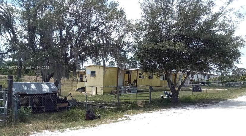 Picture of 109 Sarasota St, Other City - In The State Of Florida FL 33852