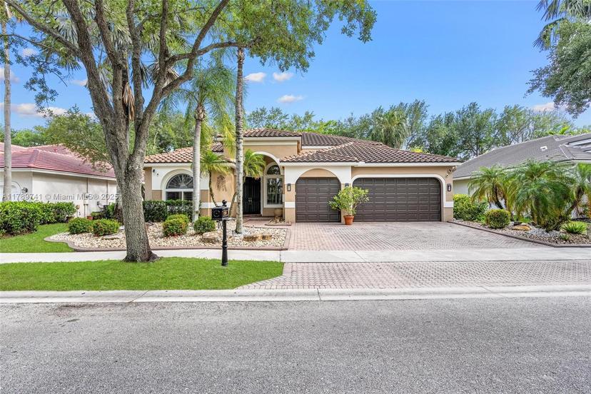 Picture of 1326 Ginger Cir, Weston FL 33326