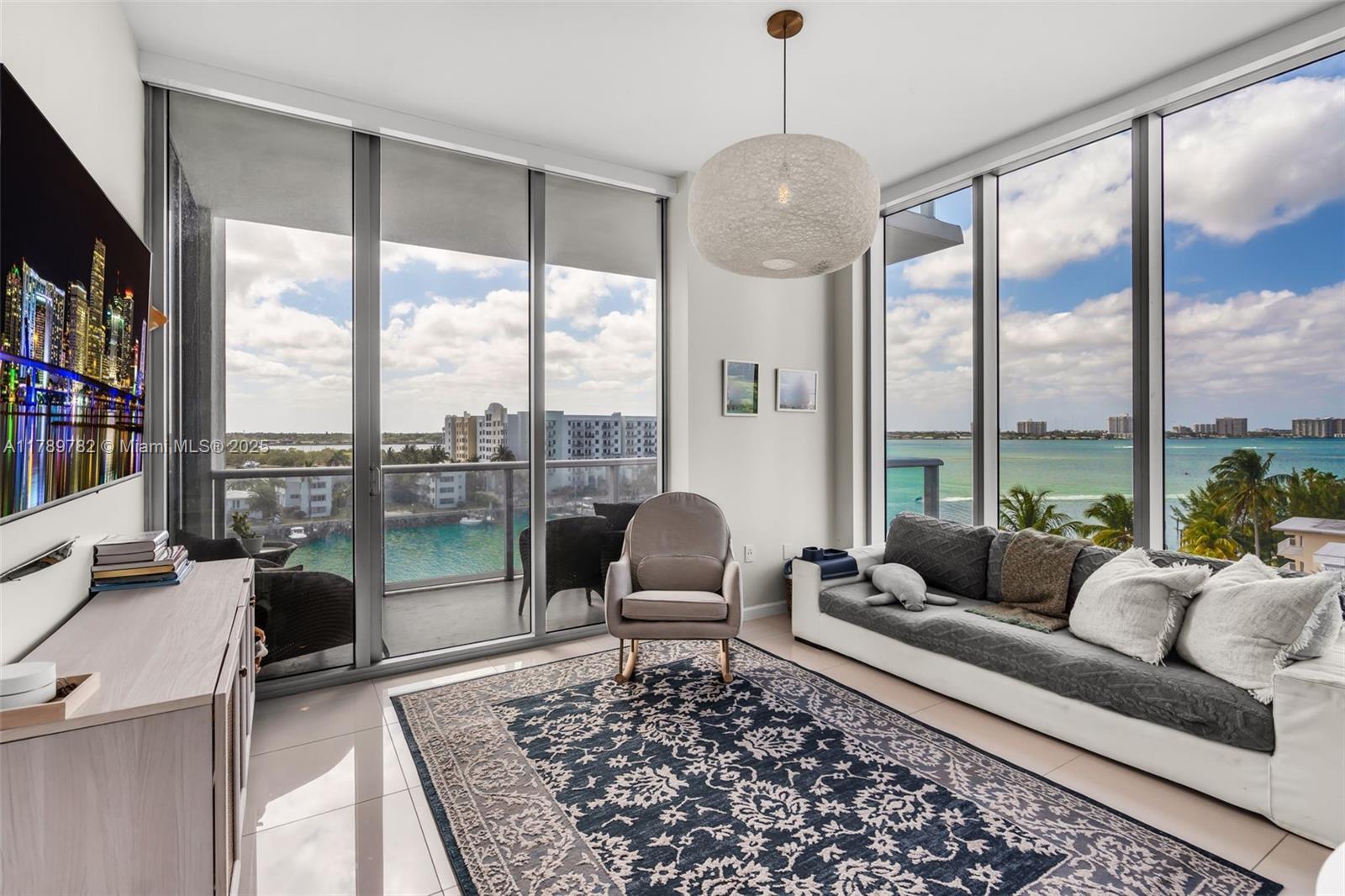 Picture of 7928 East Dr # 708, North Bay Village, FL 33141