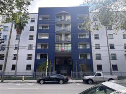 Picture of 546 SW 1St St # 611, Miami, FL 33130