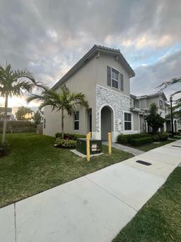 Picture of 1718 SE 26Th Ter, Homestead, FL 33035