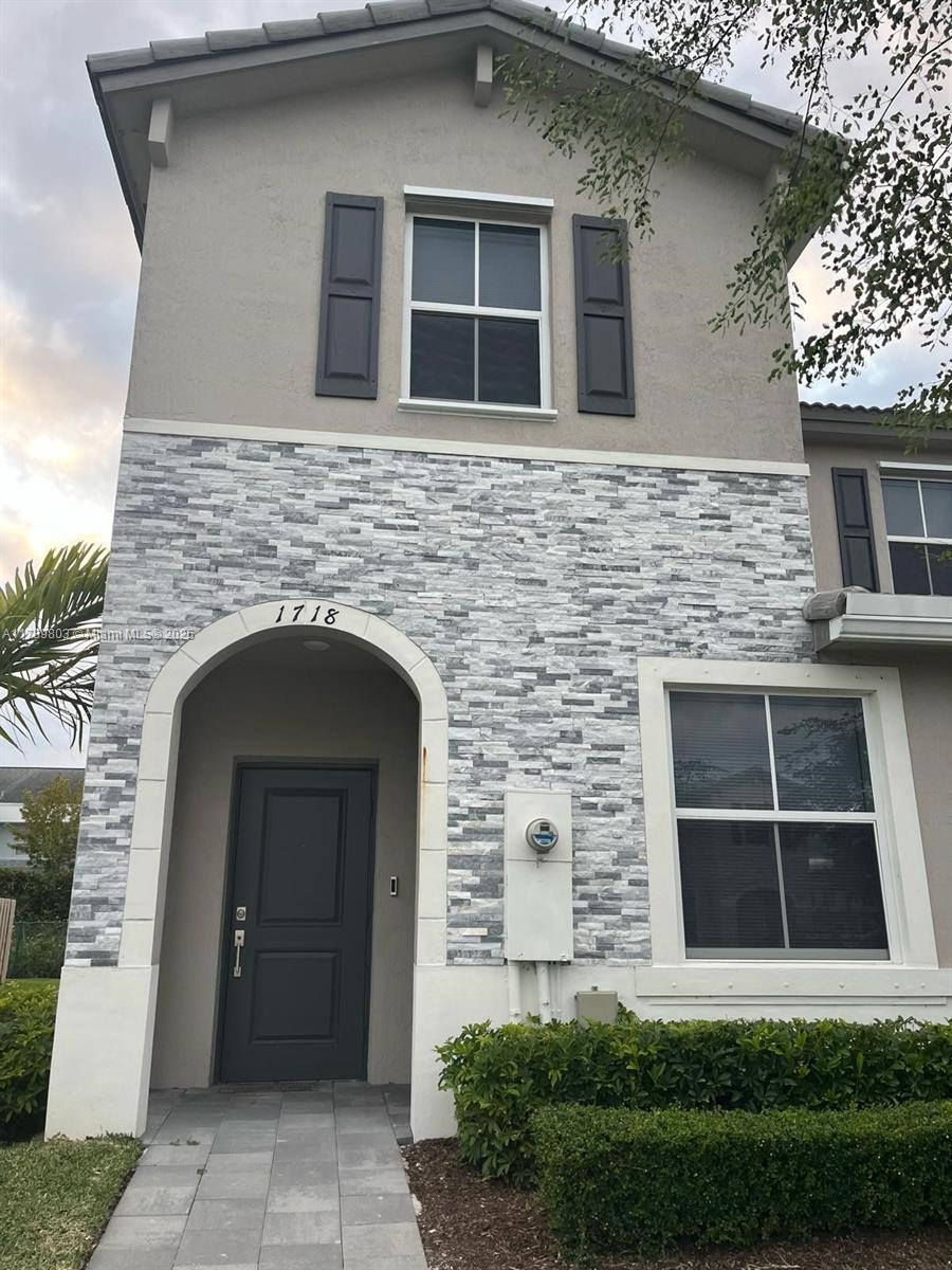 Picture of 1718 SE 26Th Ter, Homestead, FL 33035