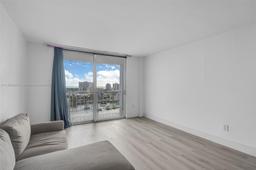 Picture of 6900 Bay Dr # 11F, Miami Beach, FL 33141