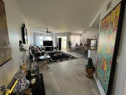 Picture of 1300 SW 125Th Ave # 113K, Pembroke Pines, FL 33027