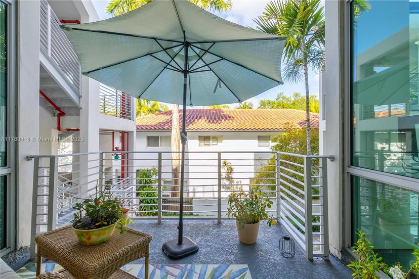 Picture of 3062 Bird Ave # C1, Miami FL 33133