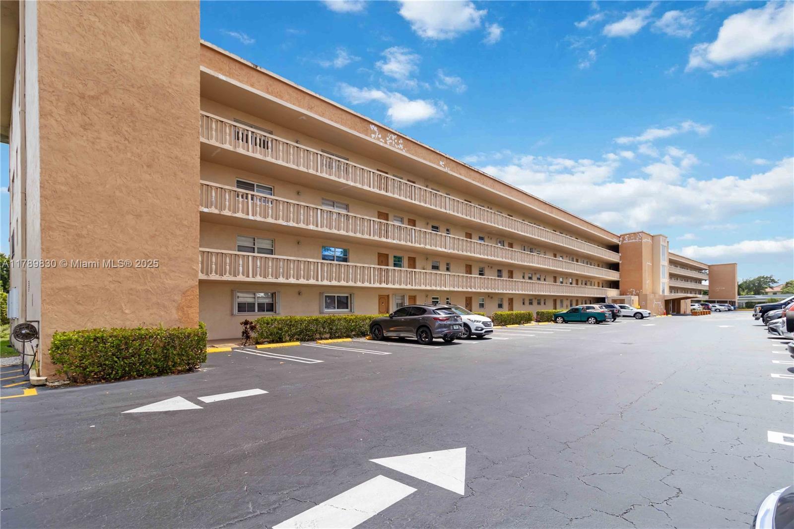 Picture of 5100 SW 90Th Ave # 203, Cooper City, FL 33328
