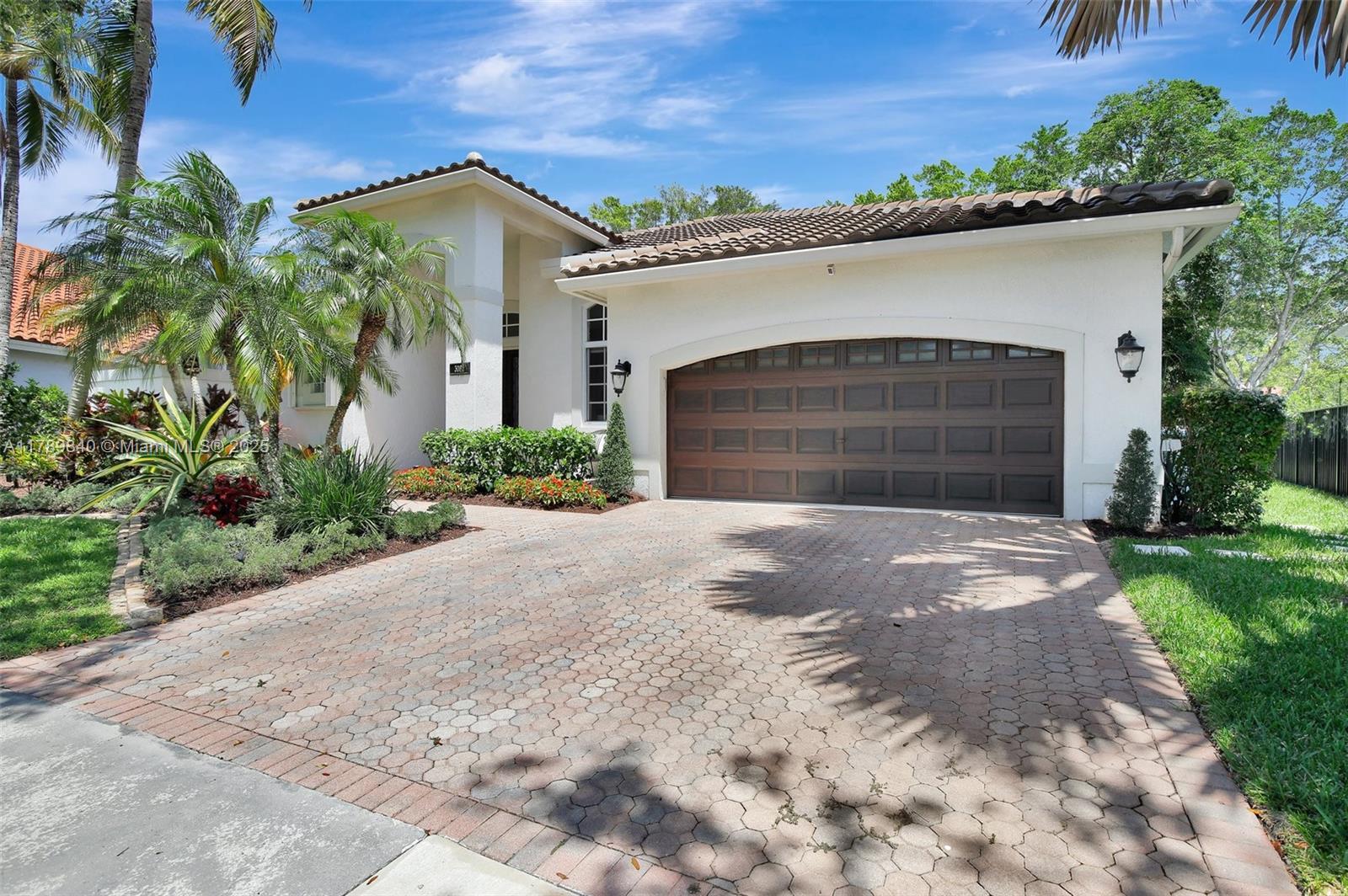 Picture of 3082 Lakewood Cir, Weston, FL 33332