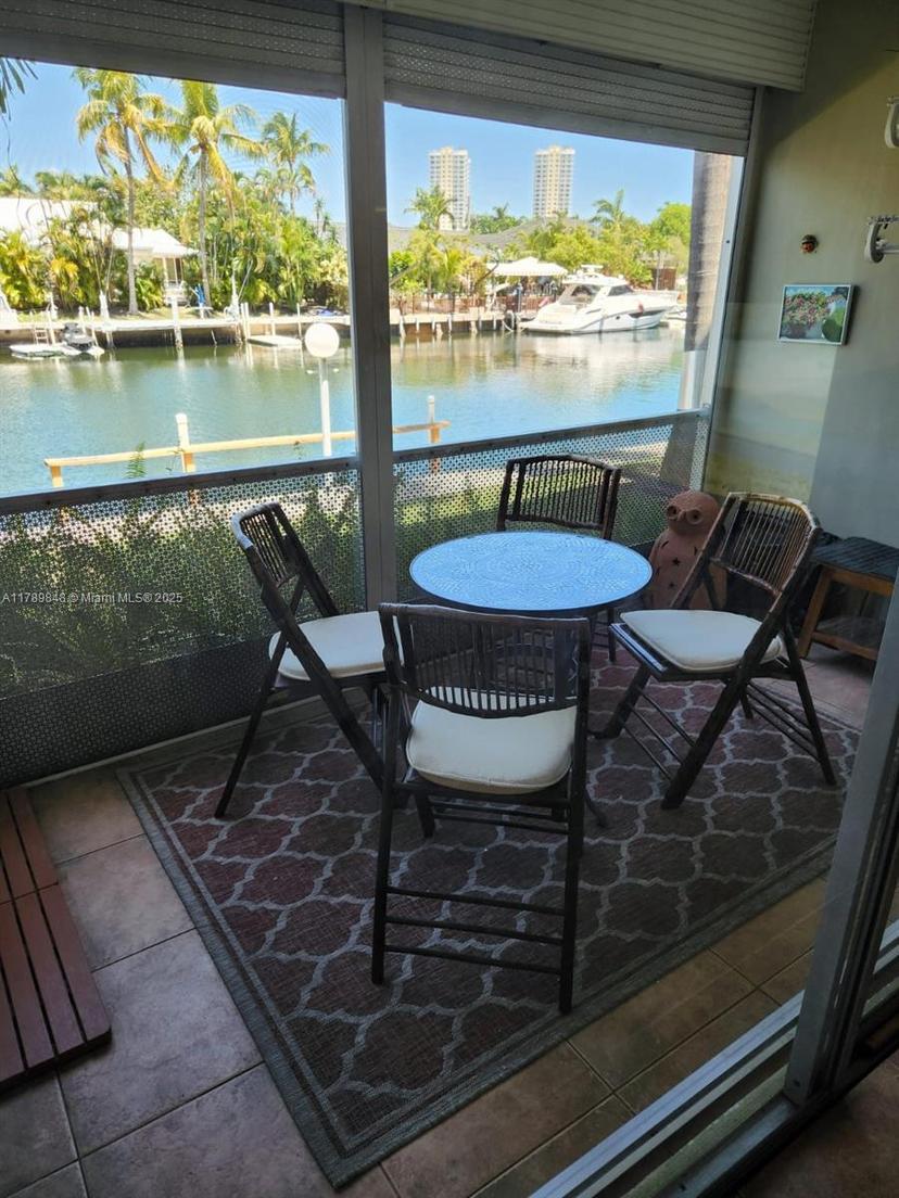 Picture of 460 Paradise Isle Blvd # 104, Hallandale Beach FL 33009