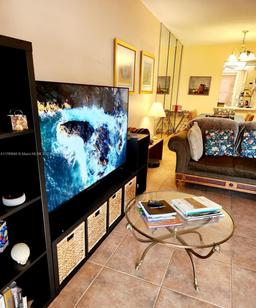 Picture of 460 Paradise Isle Blvd # 104, Hallandale Beach, FL 33009