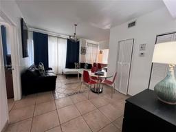 Picture of 918 Ocean Dr # 302, Miami Beach, FL 33139