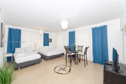 Picture of 918 Ocean Dr # 203, Miami Beach, FL 33139