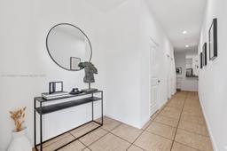 Picture of 151 SW 7Th Ct, Pompano Beach, FL 33060