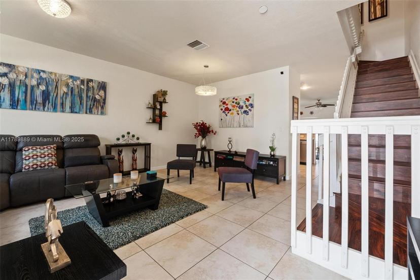 Picture of 3507 W 89Th Pl # 3507, Hialeah FL 33018