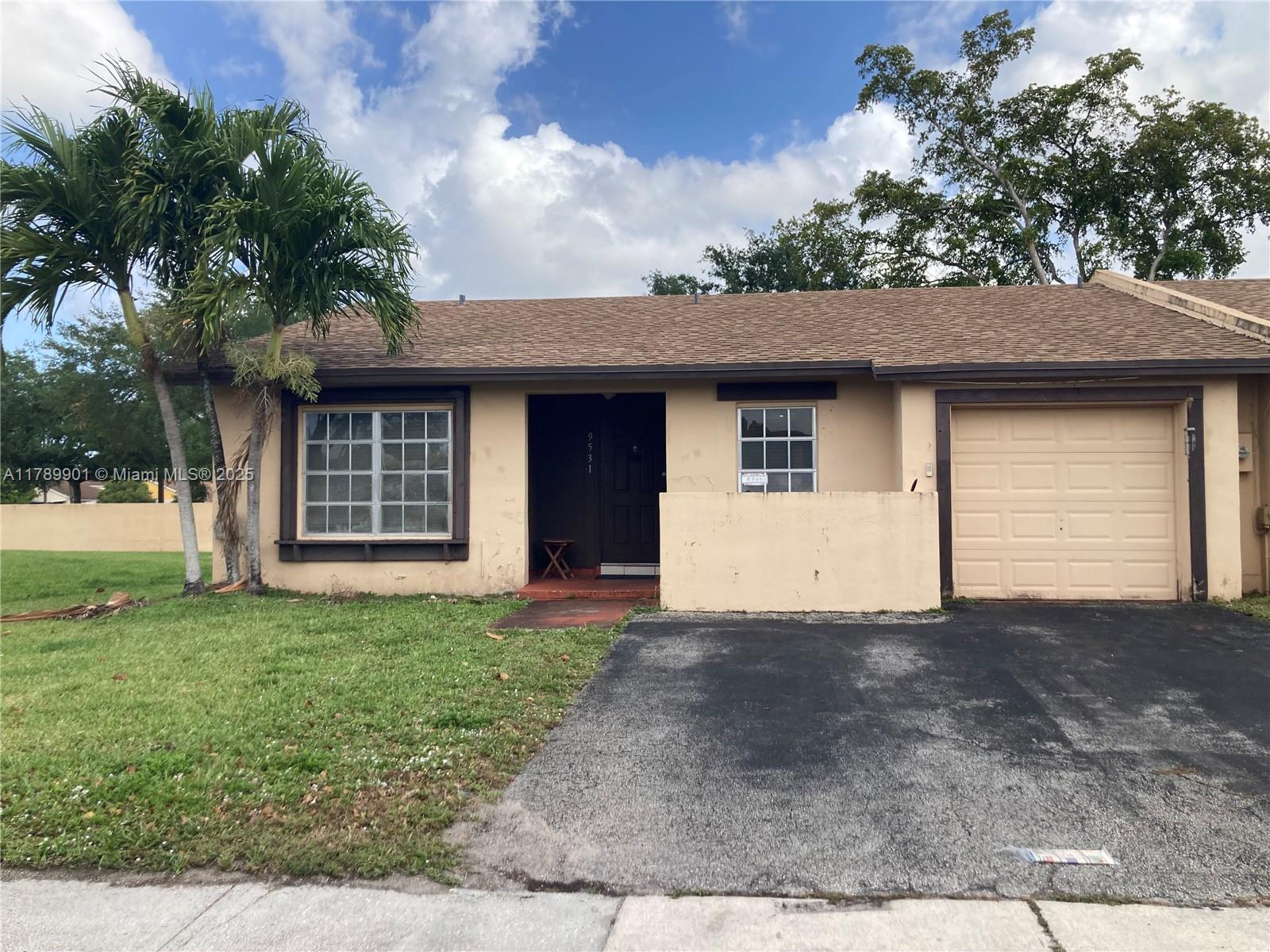 Picture of 9531 W Heather Ln, Miramar, FL 33025