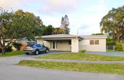 Picture of 2000 NW 29Th Ter, Fort Lauderdale, FL 33311