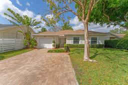 Picture of 14916 SW 139Th Pl, Miami, FL 33186