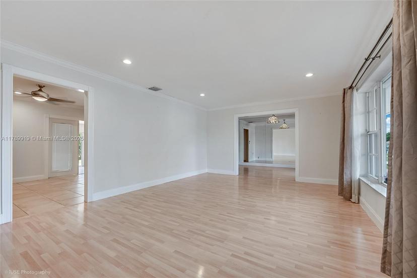 Picture of 9600 SW 77Th St, Miami FL 33173