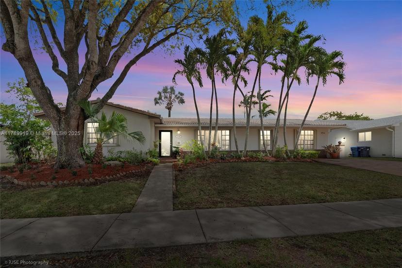 Picture of 9600 SW 77Th St, Miami FL 33173