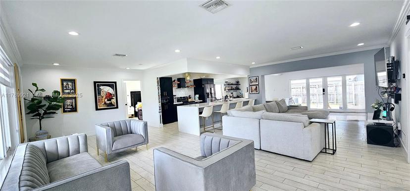 Picture of 8451 SW 12Th Ter, Miami FL 33144