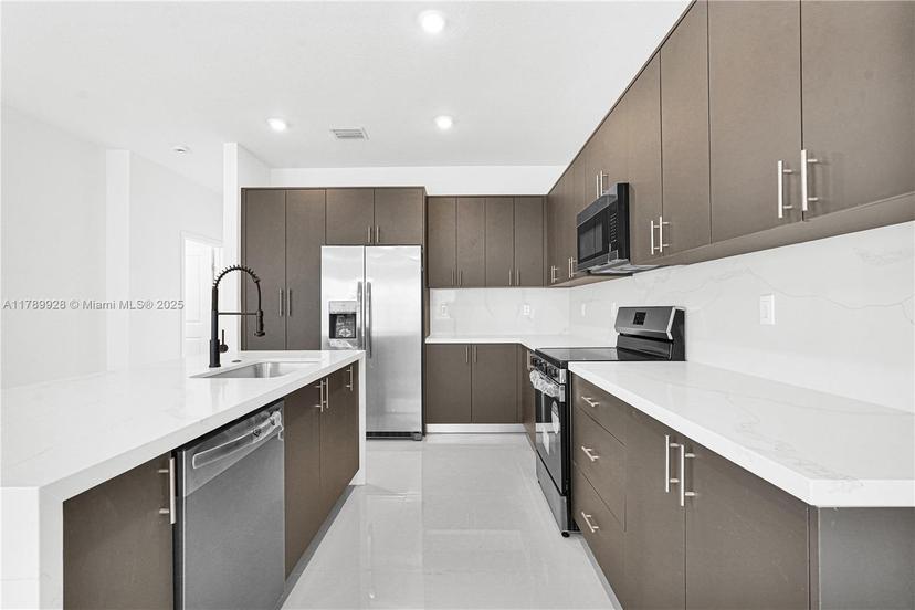 Picture of 22489 SW 125 Ave # A, Miami FL 33170