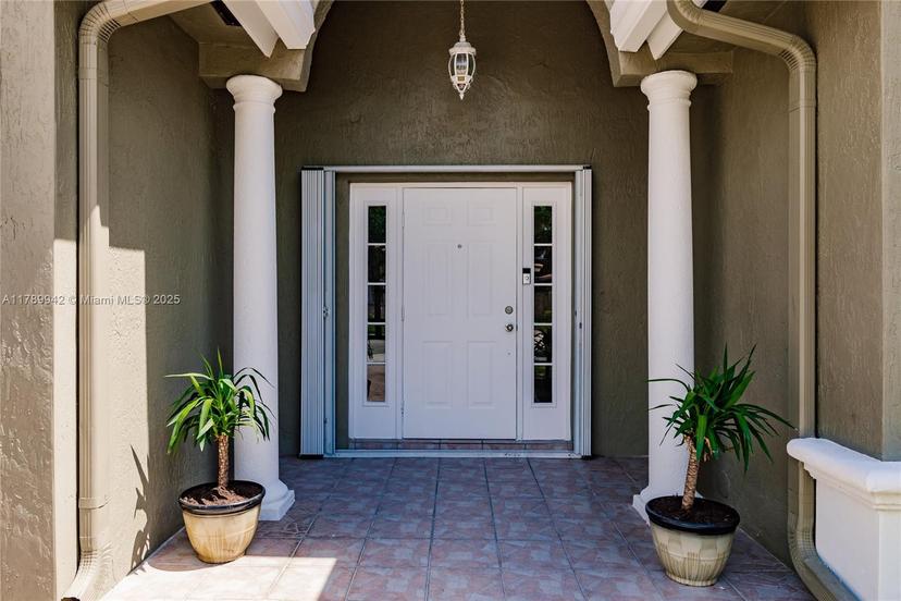 Picture of 13017 SW 143Rd Ter, Miami FL 33186