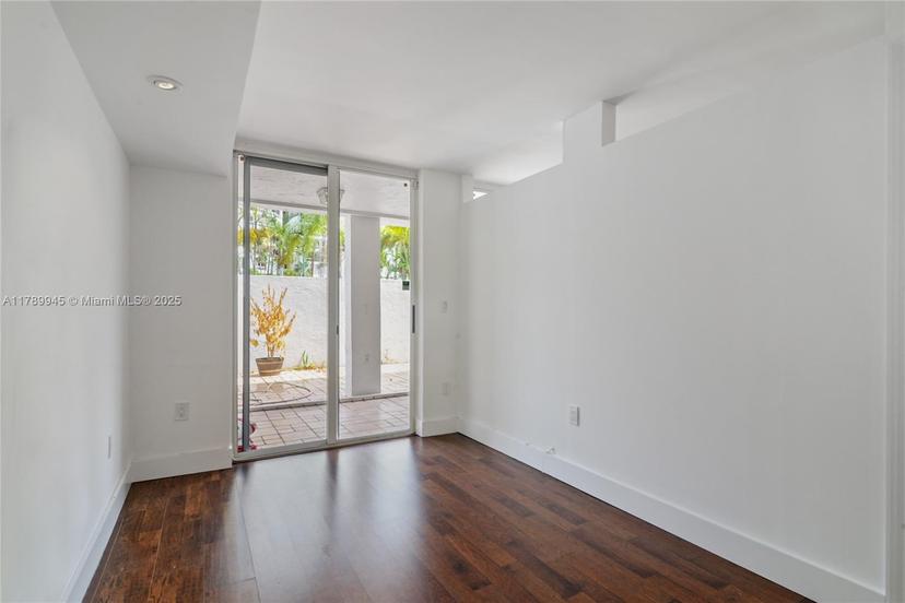 Picture of 3769 NE 209Th Ter, Aventura FL 33180