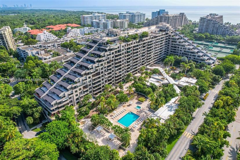 Picture of 151 Crandon Blvd # 138, Key Biscayne FL 33149