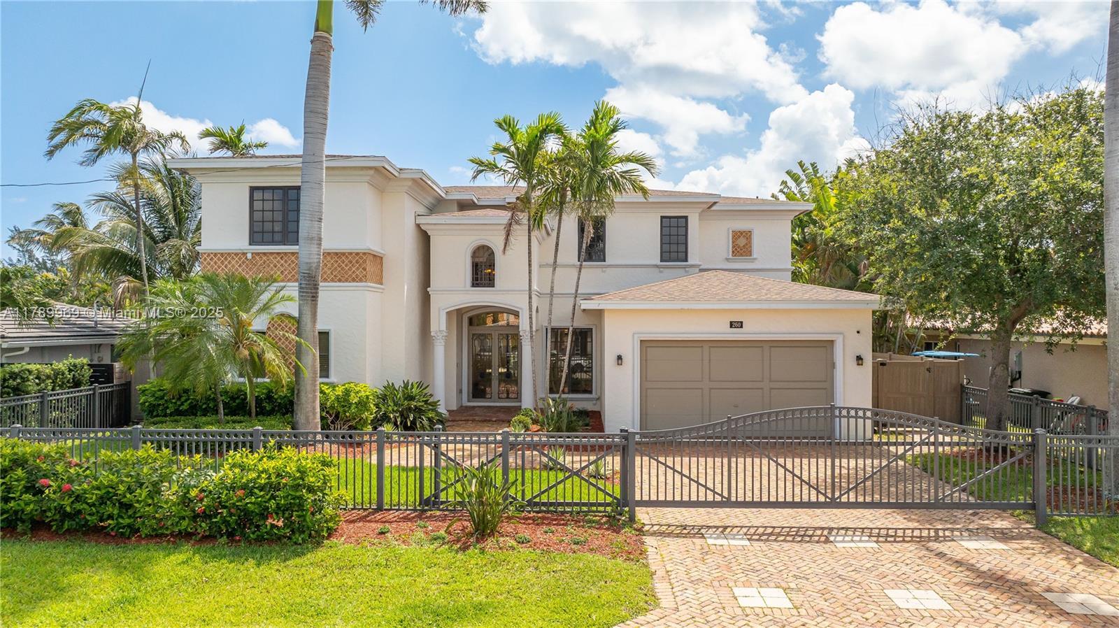 Picture of 260 NE Wavecrest Ct, Boca Raton, FL 33432