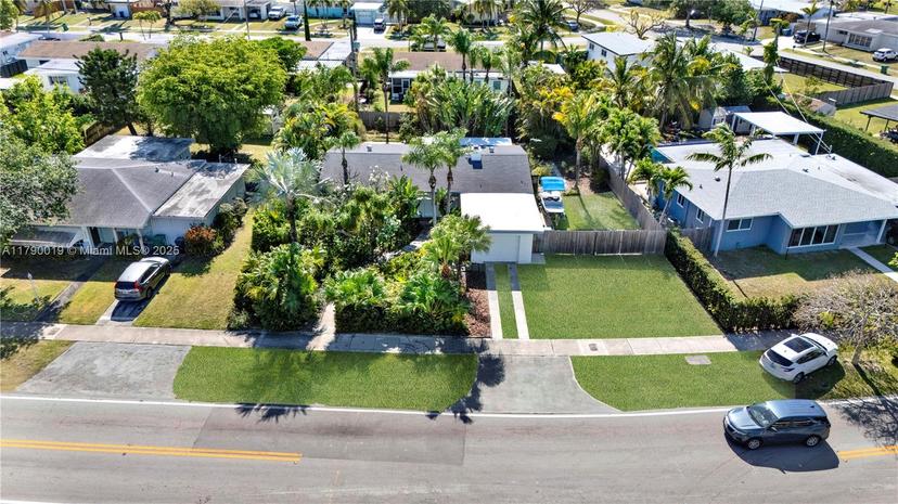 Picture of 20430 Marlin Rd, Cutler Bay FL 33189