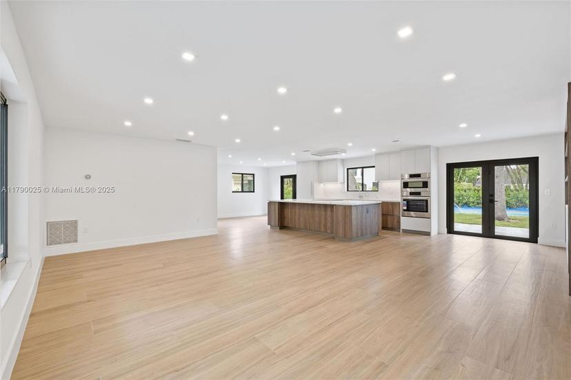 Picture of 6061 SW 79Th St, South Miami FL 33143