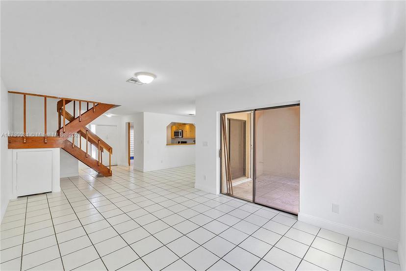 Picture of 300 SW 96Th Ter # 300, Pembroke Pines FL 33025