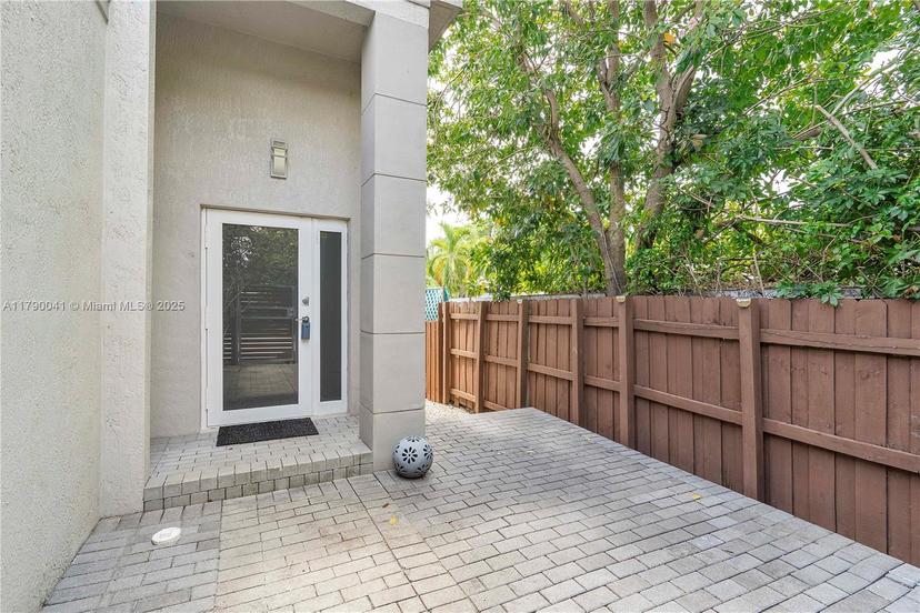 Picture of 60 NE 26Th St, Wilton Manors FL 33305