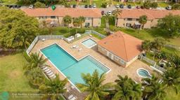 Picture of 10136 Twin Lakes Dr # F, Coral Springs, FL 33071