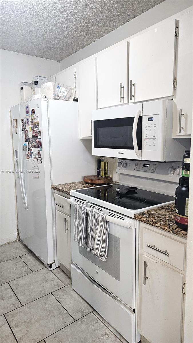 Picture of 10136 Twin Lakes Dr # F, Coral Springs FL 33071
