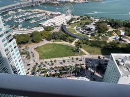 Picture of 253 NE 2Nd St # 3807, Miami, FL 33132