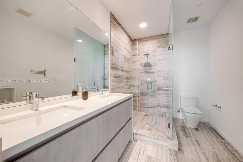 Picture of 3156 SW 27Th Ave # 402, Miami FL 33133