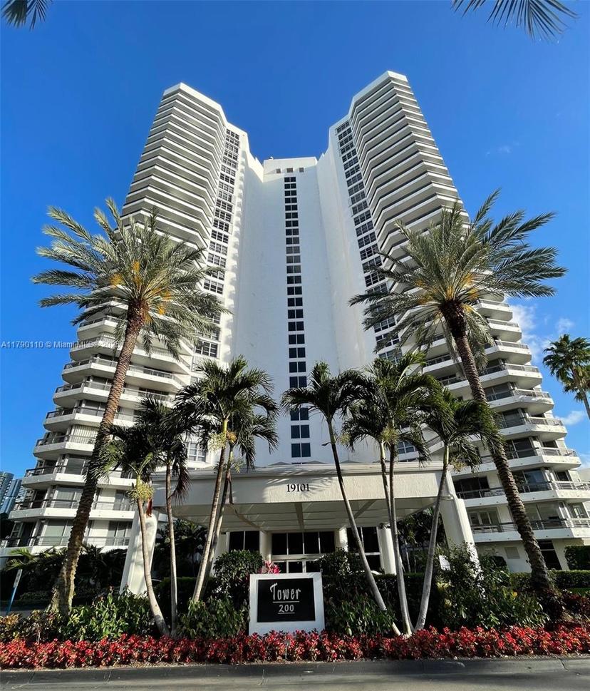 Picture of 19101 NE 36Th Ct # 1110, Aventura FL 33180