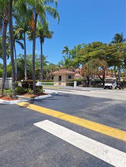 Picture of 20907 Leeward Ct # 5, Aventura, FL 33180