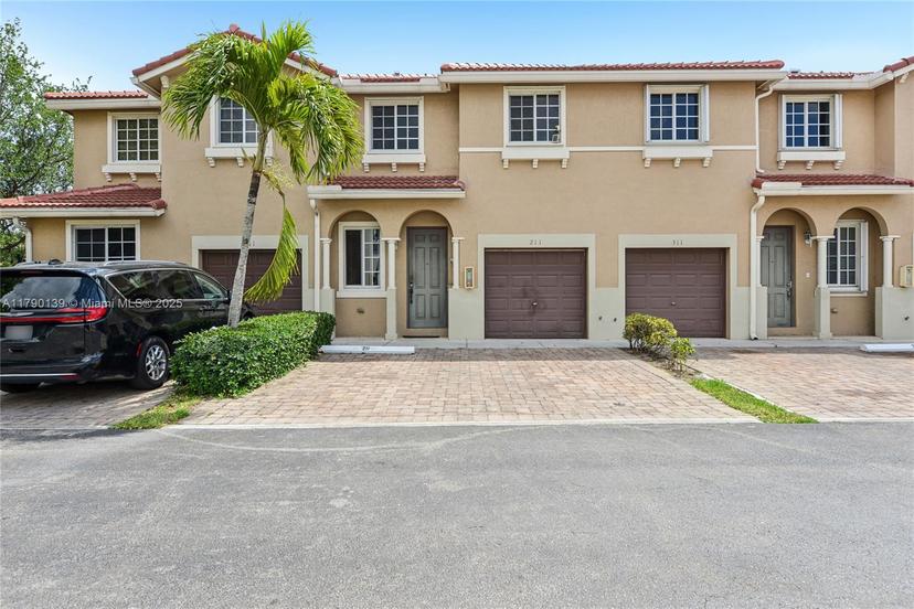 Picture of 21421 NW 13Th Ct # 211, Miami Gardens FL 33169