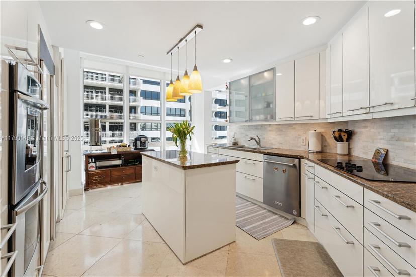 Picture of 10225 Collins Ave # 904, Bal Harbour FL 33154