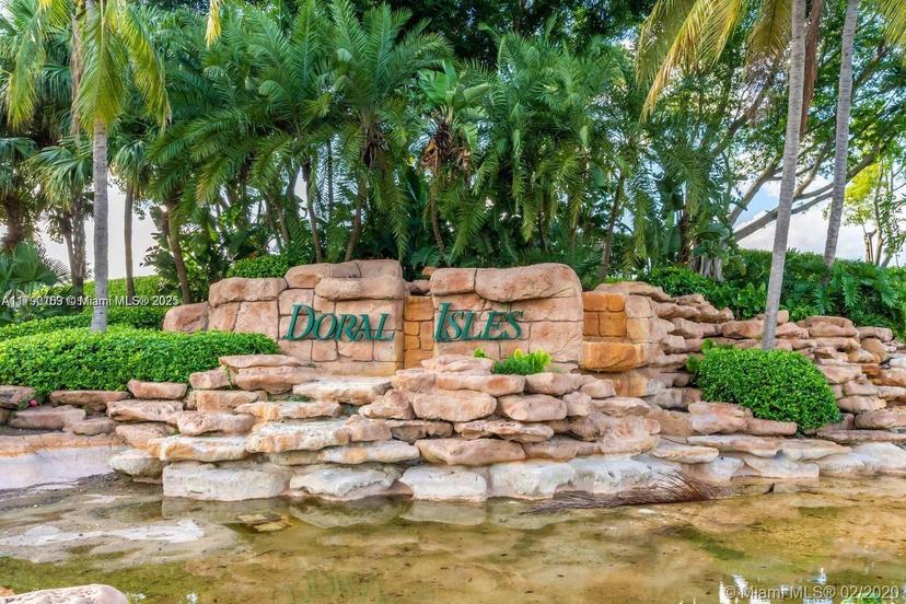 Picture of 10730 NW 66 # 101, Doral FL 33178