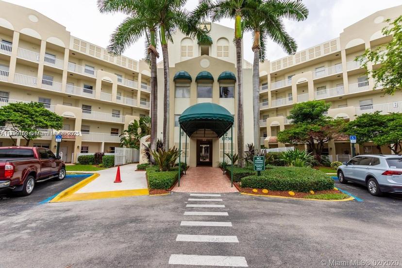 Picture of 10730 NW 66 # 101, Doral FL 33178