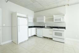 Picture of 690 SW 1St Ct # 2032, Miami, FL 33130