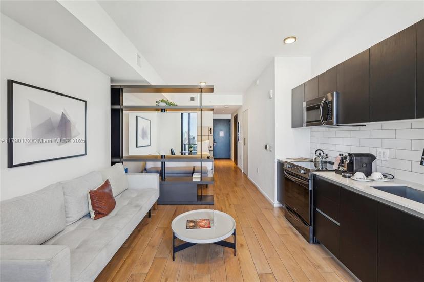 Picture of 398 NE 5Th St # 1805, Miami FL 33132