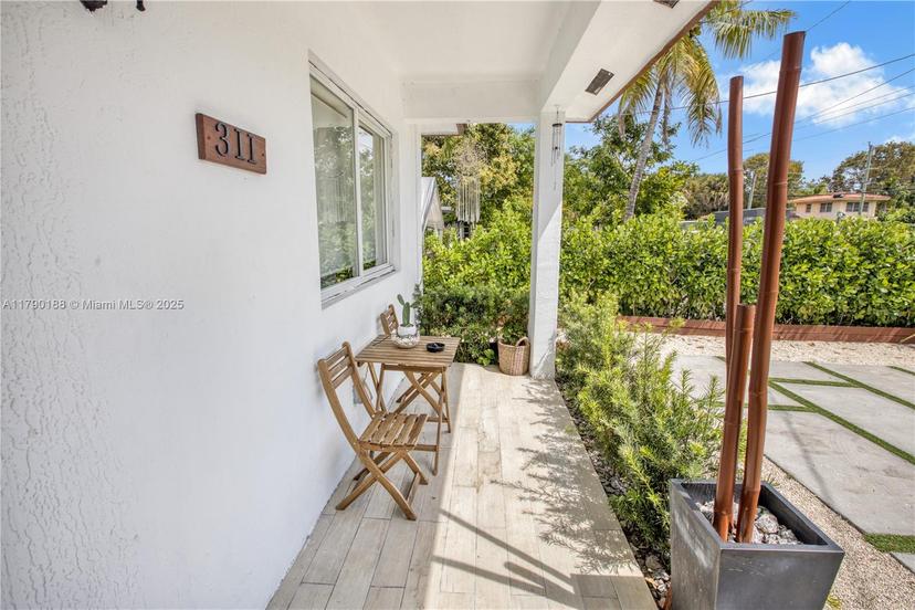 Picture of 311 NW 95Th St, Miami FL 33150